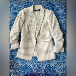Tahari suit jacket